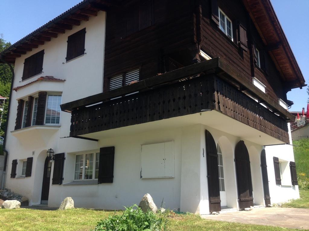 Apartment Plauncas Acletta Disentis Rum bild